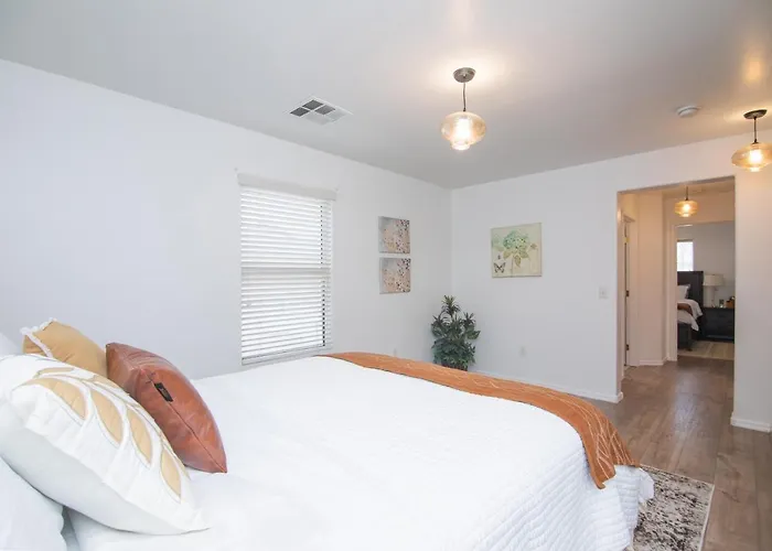 Stylish - Rates Now! Phoenix