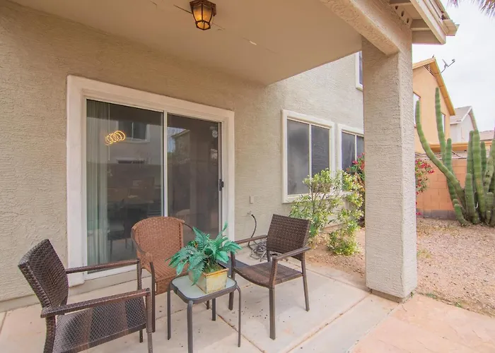 Stylish - Rates Now! * Phoenix
